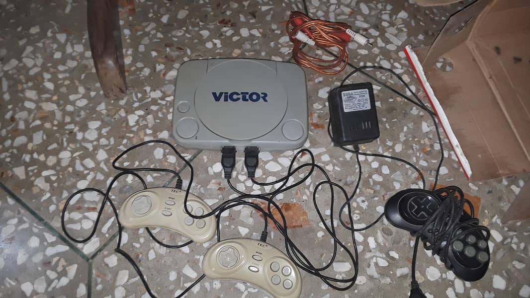 Victor brand. play station. only game disk is not working 0