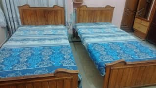 wooden bed set