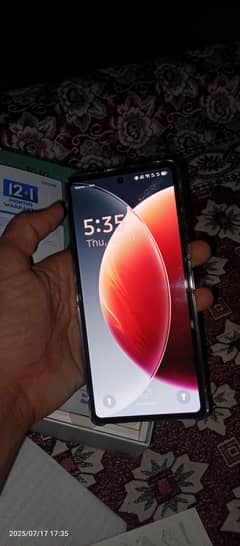 camon 30 . just oppen. shine blak. 03076364586 contact nomber