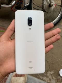 Sharp Aquos zero 2