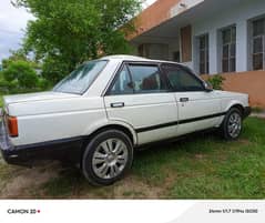 Nissan Sunny 87