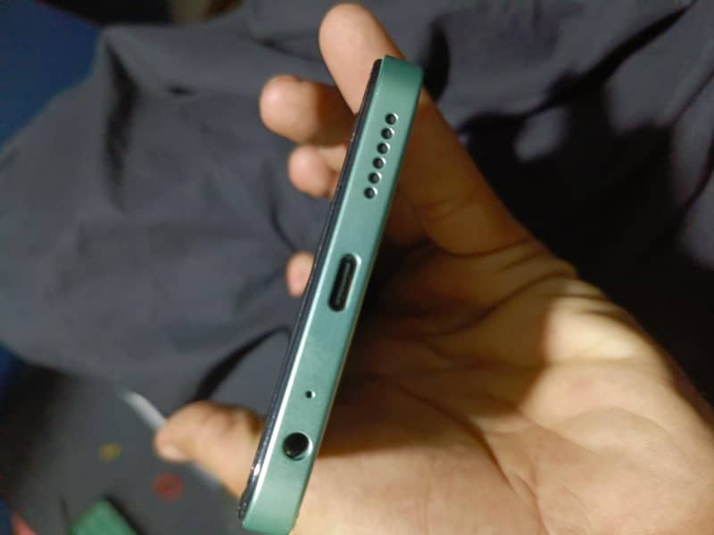 Tecno Spark 30C - 6/128 (LCD Changed, Fingerprint Not Working) 9