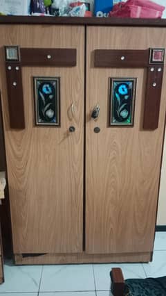 4 peice bedroom set good condition