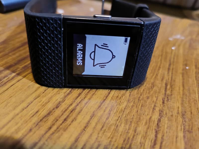 Fitbit Surge 4