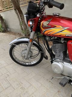 Honda cg 125 motor bike