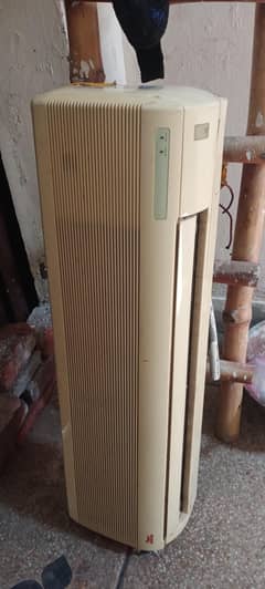 fast ac 1.5 ton split  in good condition