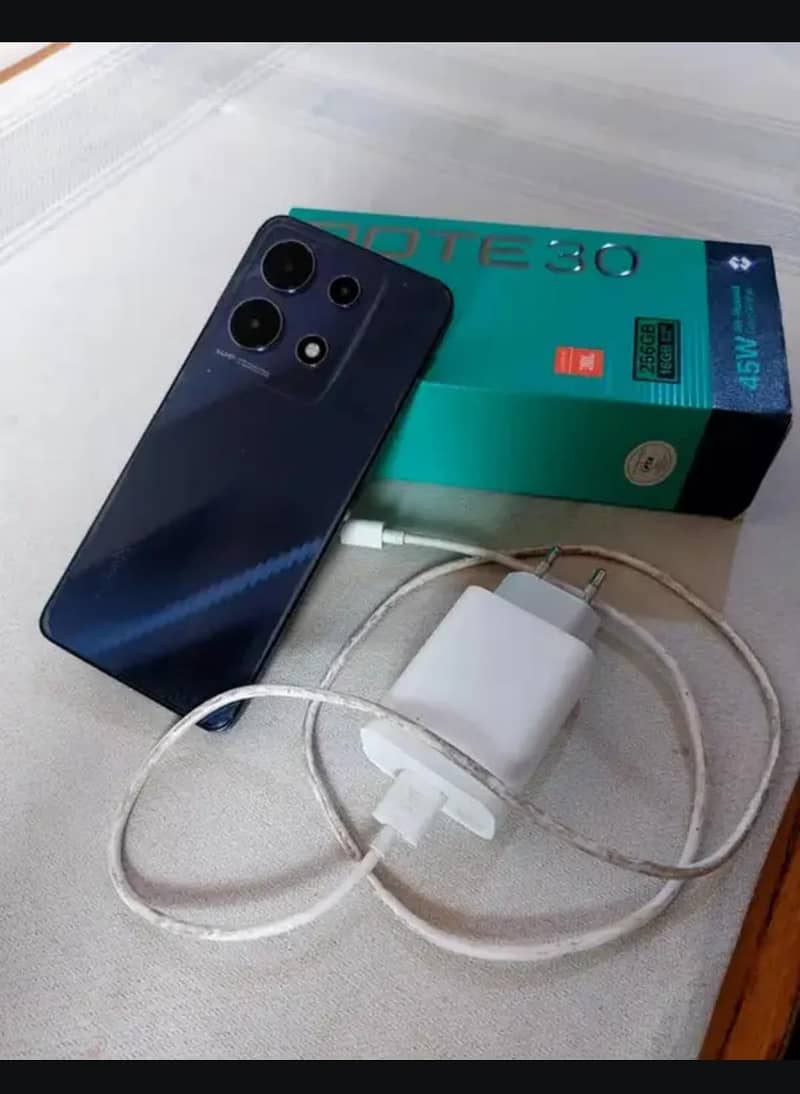note 30 bilkul neat condition h no open repair good device 0