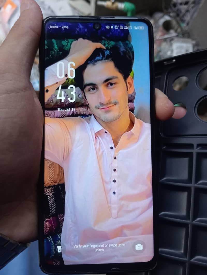 note 30 bilkul neat condition h no open repair good device 4