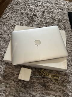 MAC Air 2015