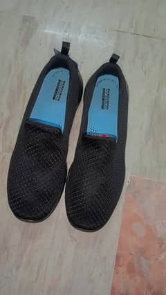 Skechers