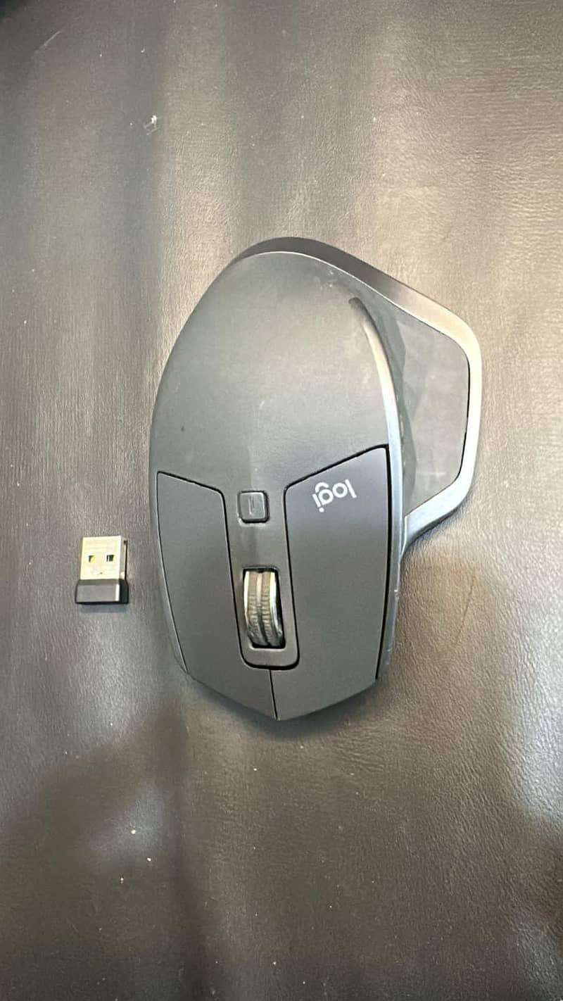 Logitech Bluetooth mouse with usb dongle 1