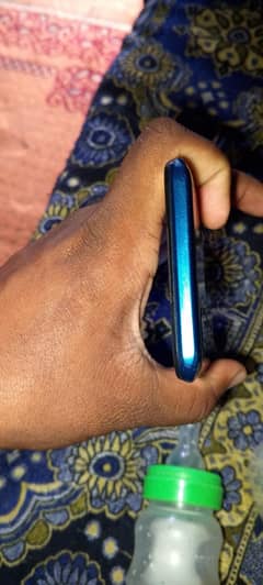 infinix hot 9 play 3.64 gb hai aur sath box hai