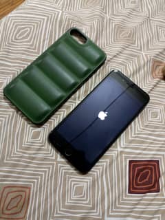 iphone 7 plus PTA apprv phone 03035522909 gaming cell