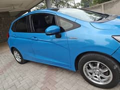 Honda fit 2015 model top line urgent for sale (serious buyer inbox)