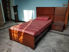 2 singnal bed with side table