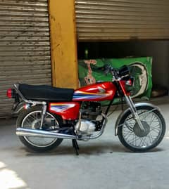 Honda CG 125 cc 0,3,2,5,5,8,3,1,6,45 Whatsapp number me only