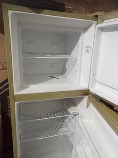 Daw Lance Refrigerator