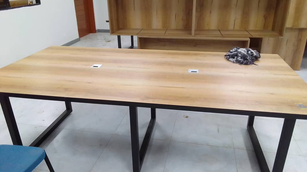 Exclusive table /Gaming table /Computer table /Study table 8