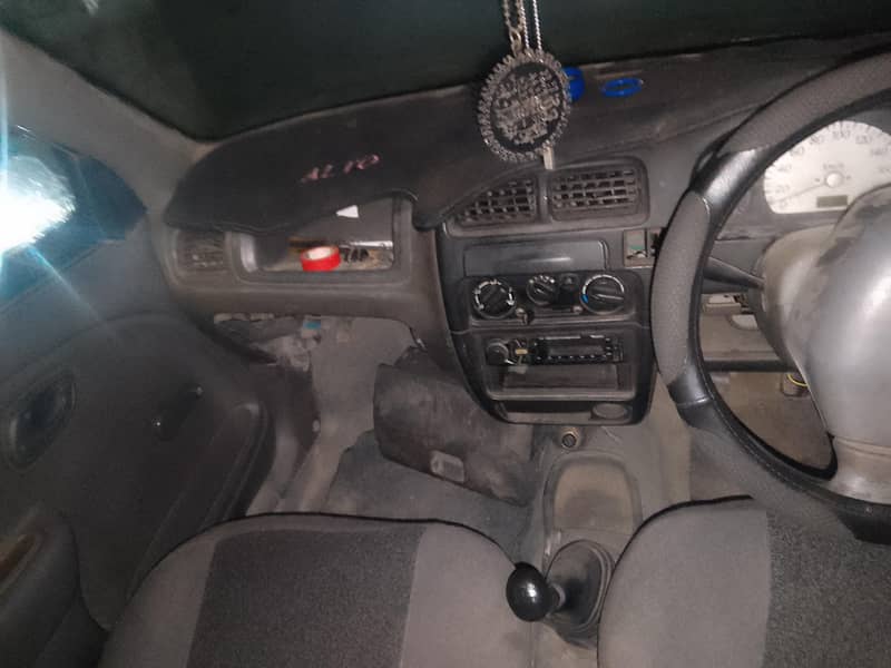 Good and running condition log root car 3