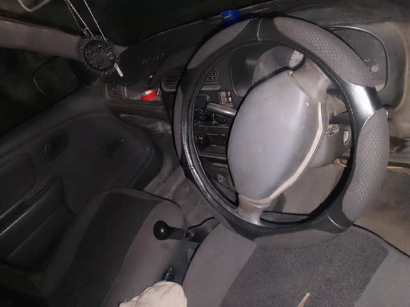 Good and running condition log root car 6