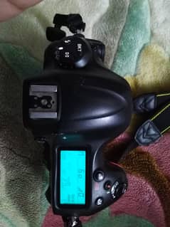 Nikon D4