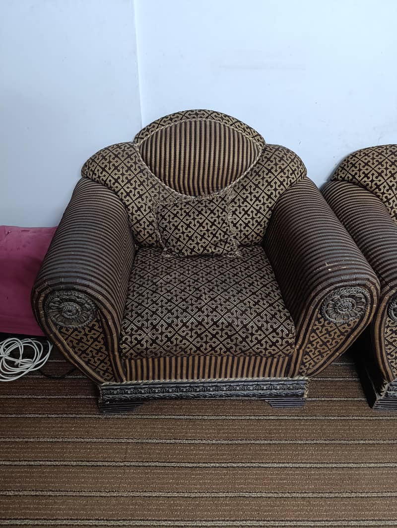sofa set with table 1