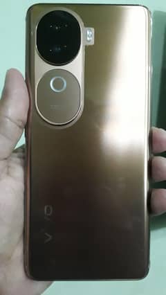 Vivo V40e (8/256) curve screen (Royal Bronze color)