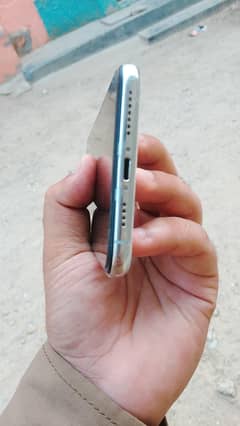 Iphone Xs Max Available