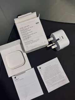 Iphone 15 type C Adapter brand new