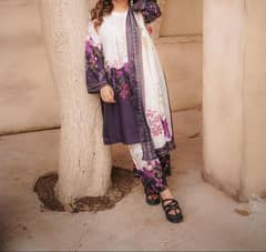 3pcs woman switched printed suit