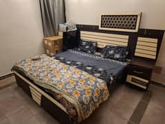 king size bed with mattress & side tables