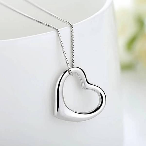 The Jewels Gallery Heart Pendant Necklace in Silver Plate with Chain for Girls and Women