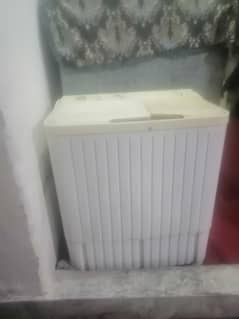 twin tub washing machine