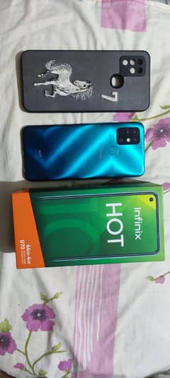 I am selling my Infinix hot 10 4 64