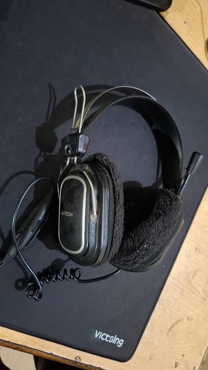 Headphones A4Tech HS60 1