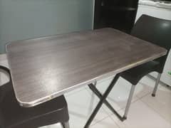 Convertible table for two person