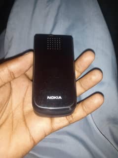 Nokia 2720 flip
