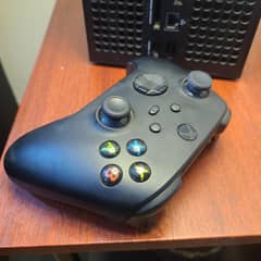 Xbox Series X - 1 TB (X Series) (2 controllers)