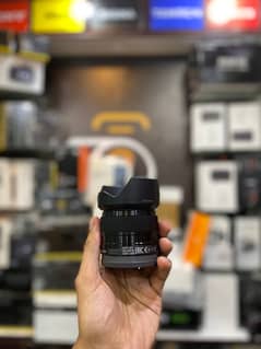 Sony 35mm F/1.8 OSS Lens ( For Crop Bodies )