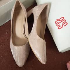 Branded coat shoes