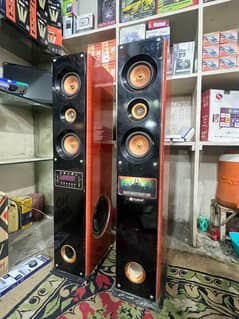 speakers