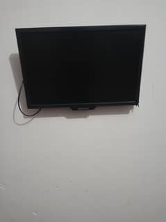 chaina ki LCD 19 inch available