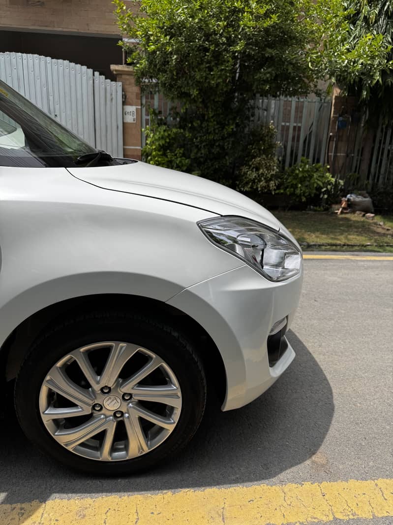 SWIFT GL CVT 9