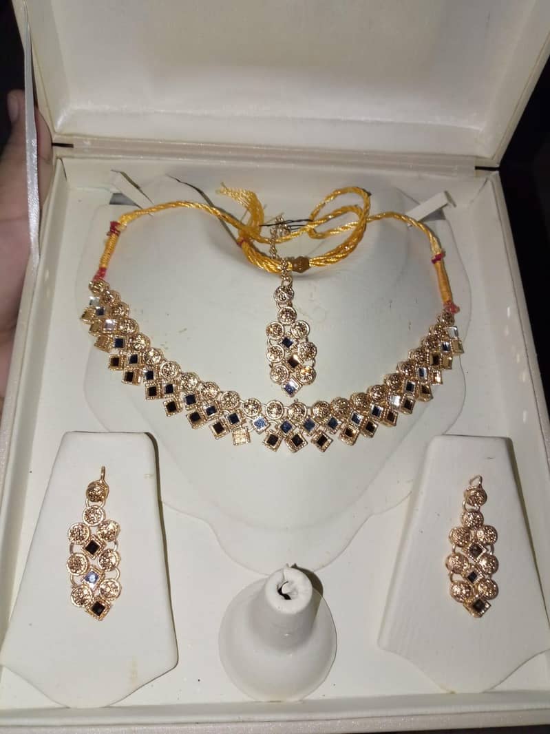 Bridal Maxi with jewellery and Bangles 2