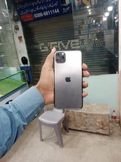 iphone 11 pro max PTA approved 512gb All original