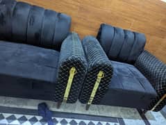 I want to sale my new sofa set