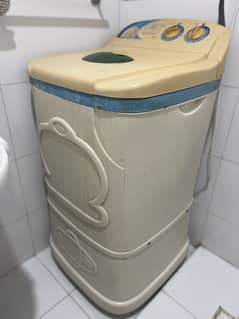 Indus Asia Washing Machine [ Condition 10/10]