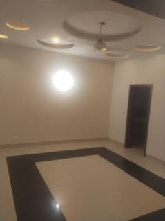 In Faisal Town - Block C1 10 Marla Upper Portion For rent