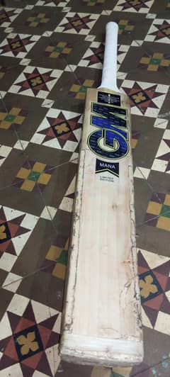 Mids plain edition cricket bat