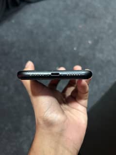 iPhone XR Non-PTA